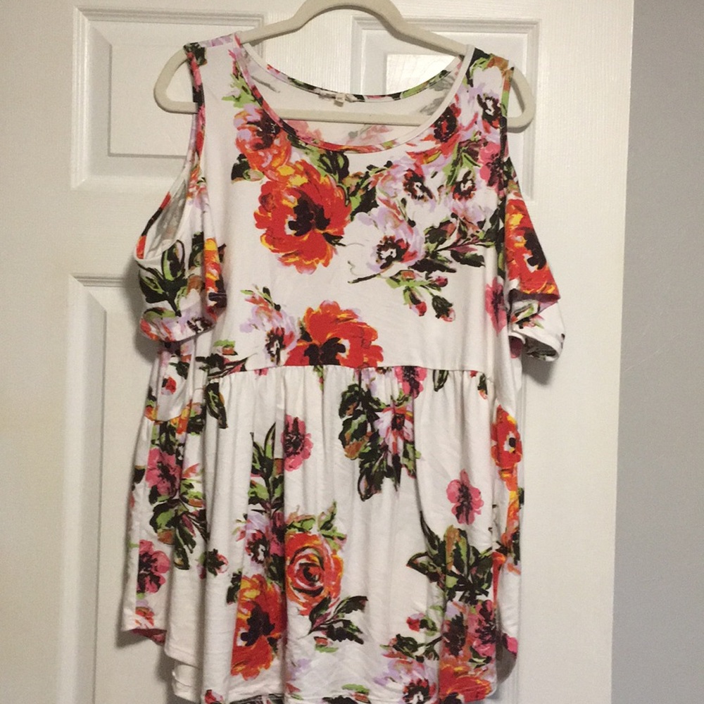 Cold shoulder floral top